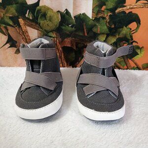 Kids Rising Star Toddler Sz 9-12M Gray Baby High-Top Crib Booties Shoes